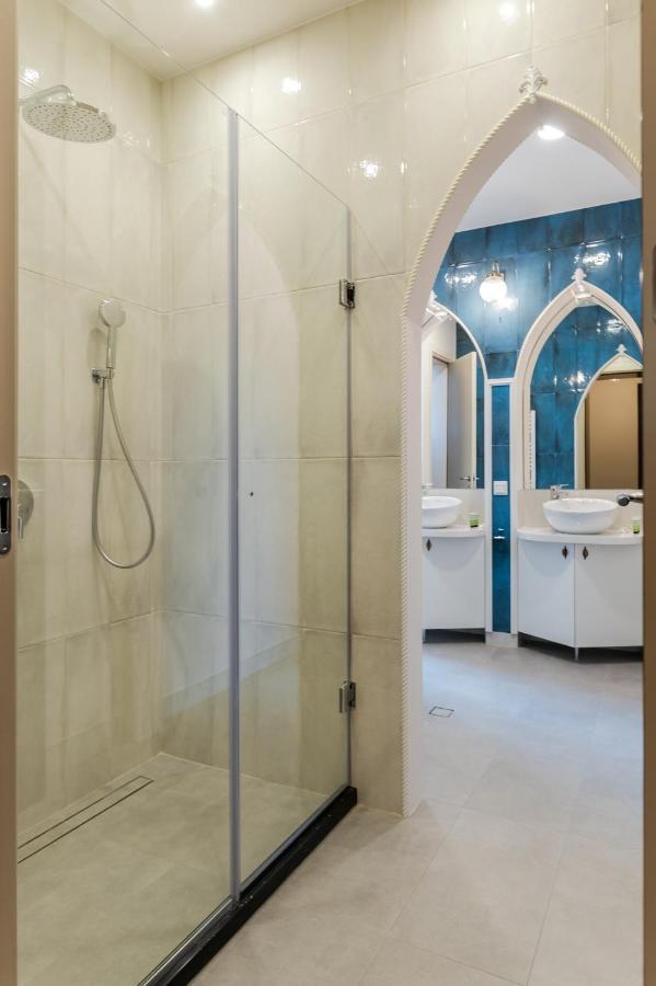 1001 Nights - 2bd Luxury In