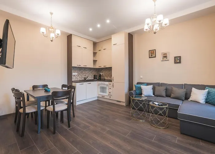 1001 Nights - 2Bd Luxury Apartment In Central Sofia